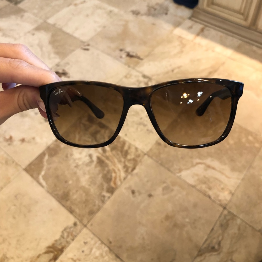 Ray bans